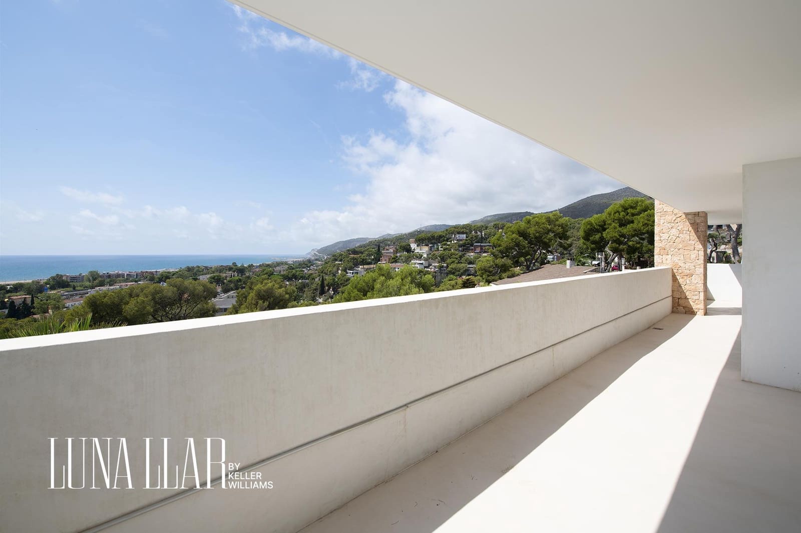 6 soveværelse Villa til salg i Castelldefels med swimmingpool - € 3.600.000 (Ref: 9029616)