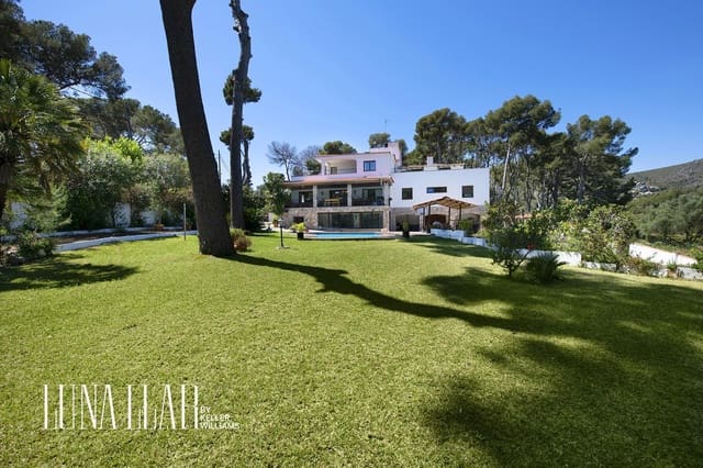 6 bedroom Villa for sale in Castelldefels with pool - € 2,199,000 (Ref: 9051102)