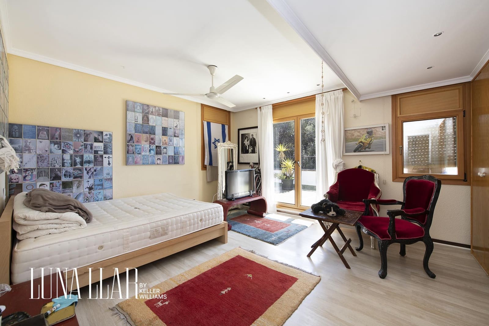 6 bedroom Villa for sale in Castelldefels with pool - € 2,199,000 (Ref: 9051102)