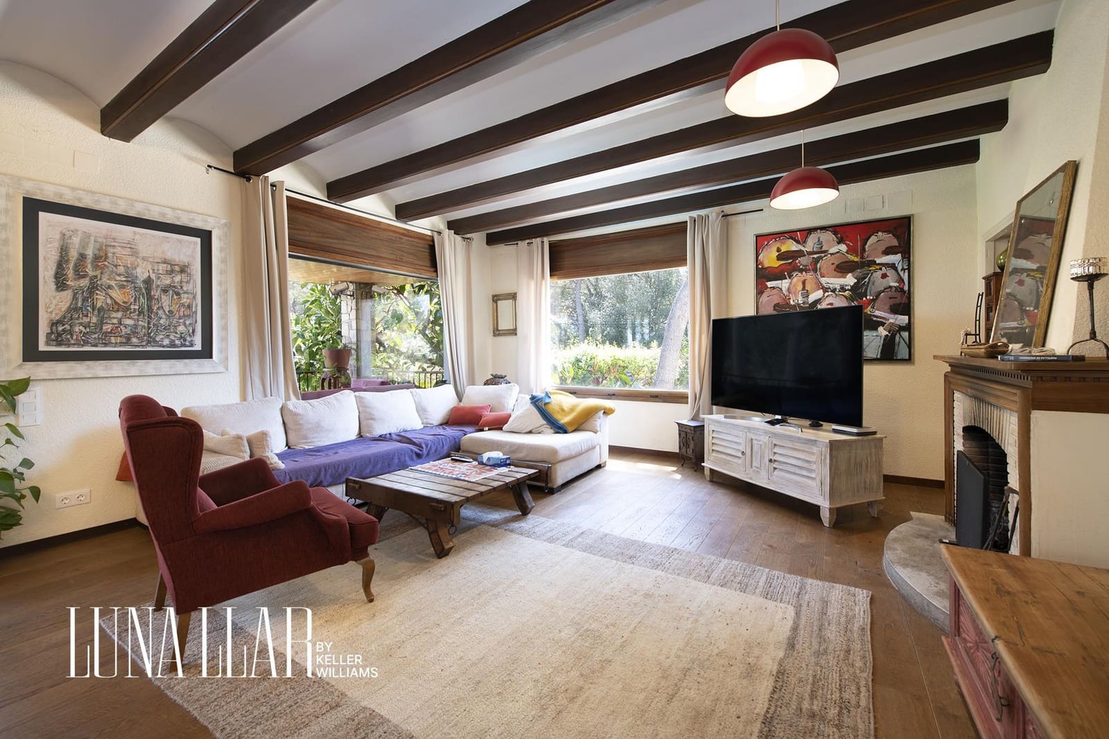 6 bedroom Villa for sale in Castelldefels with pool - € 2,199,000 (Ref: 9051102)