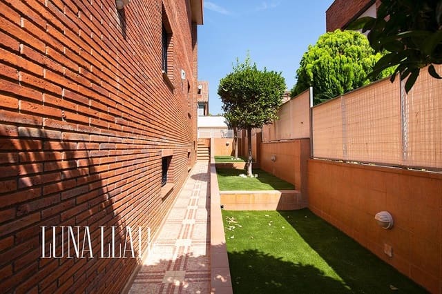 6 soverom Villa til salgs i Viladecans med svømmebasseng garasje - € 990 000 (Ref: 9095320)