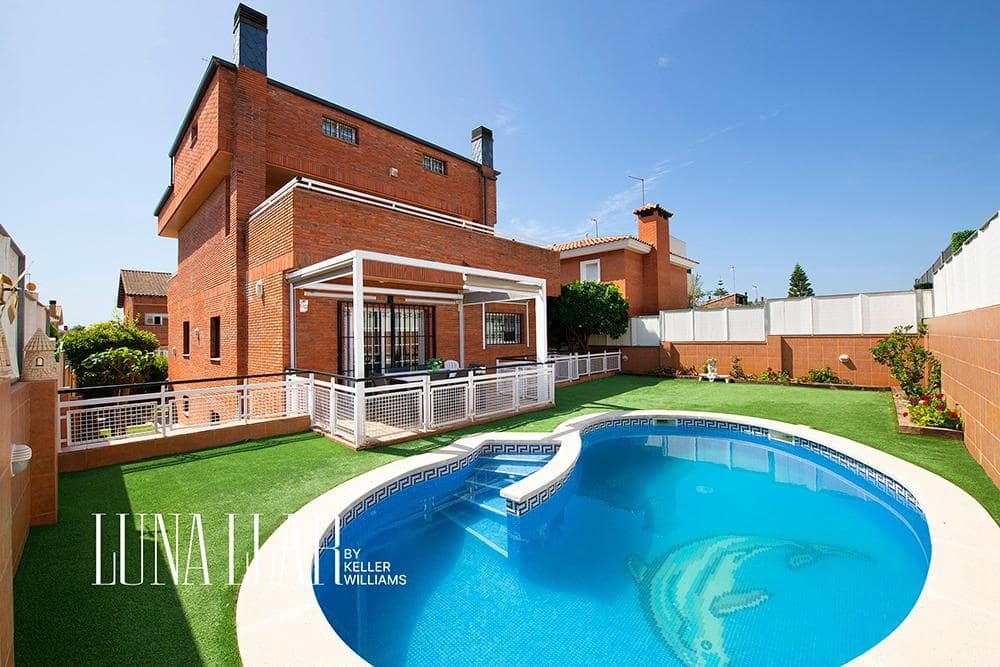 6 soveværelse Villa til salg i Viladecans med swimmingpool garage - € 990.000 (Ref: 9095320)
