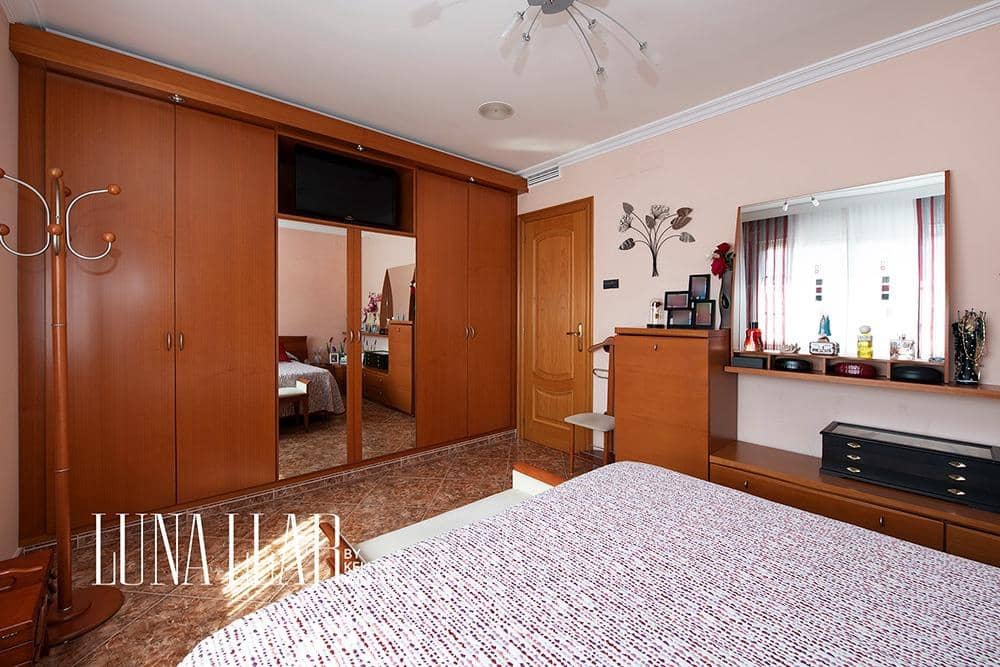 6 soveværelse Villa til salg i Viladecans med swimmingpool garage - € 990.000 (Ref: 9095320)