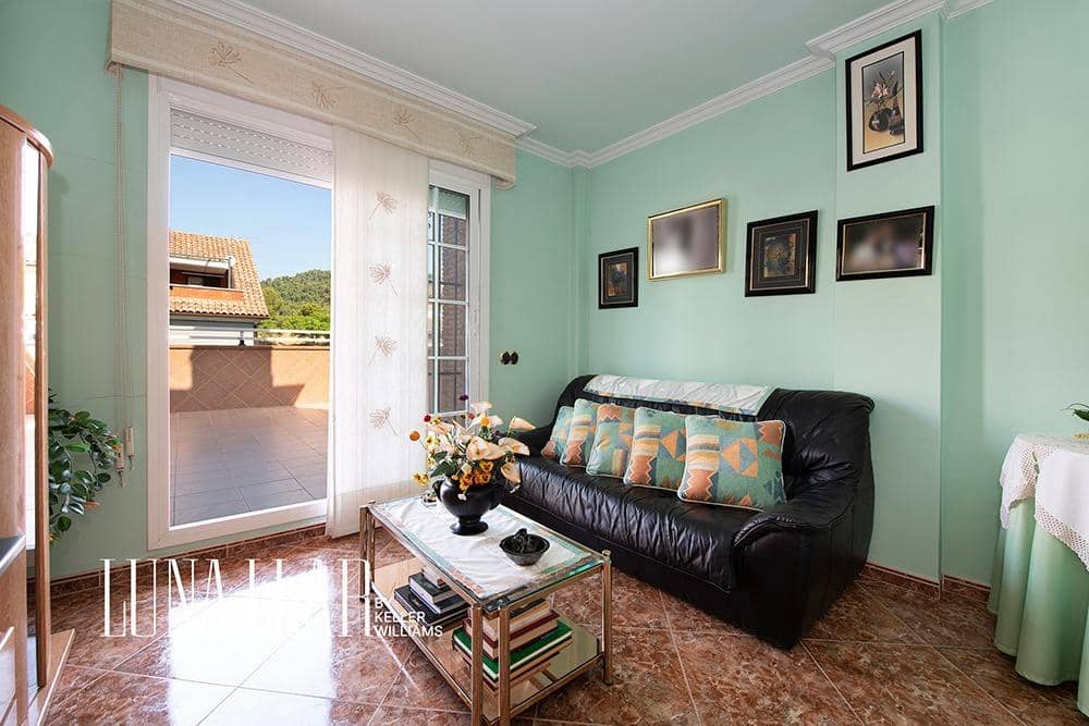 6 soveværelse Villa til salg i Viladecans med swimmingpool garage - € 990.000 (Ref: 9095320)