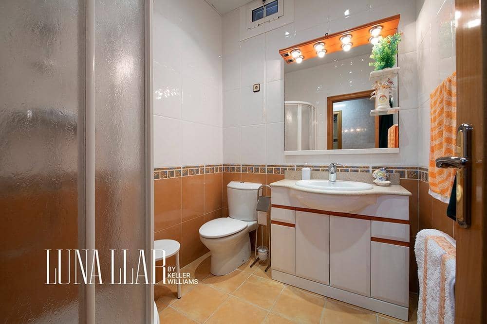 6 soveværelse Villa til salg i Viladecans med swimmingpool garage - € 990.000 (Ref: 9095320)