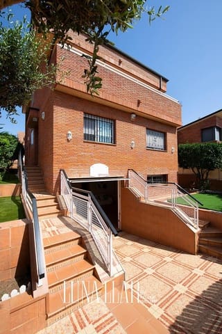 6 soverom Villa til salgs i Viladecans med svømmebasseng garasje - € 990 000 (Ref: 9095320)