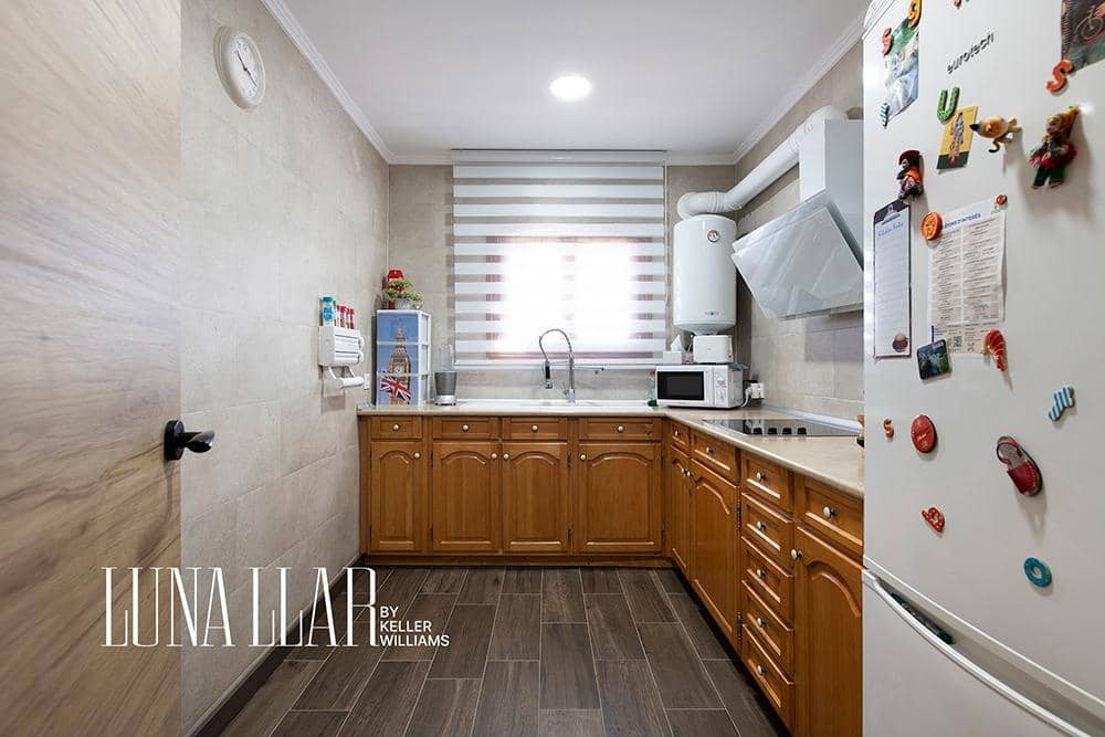 4 quarto Moradia para venda em Canyelles com piscina - 335 000 € (Ref: 9163787)