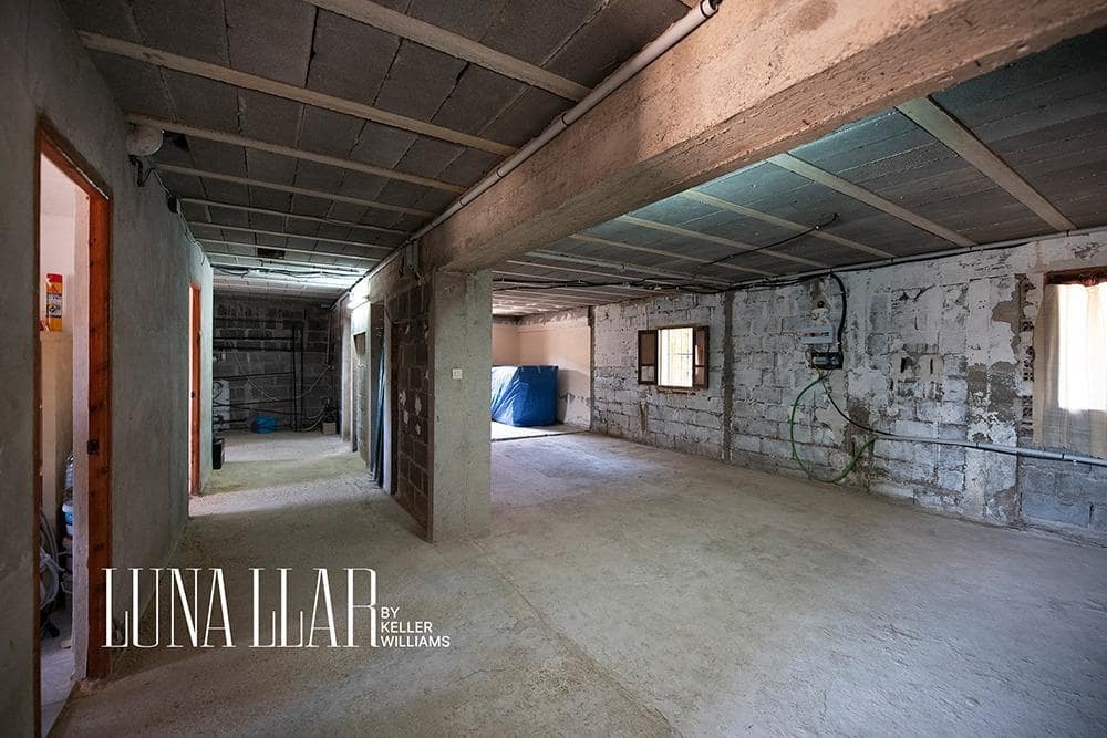 4 quarto Moradia para venda em Canyelles com piscina - 335 000 € (Ref: 9163787)