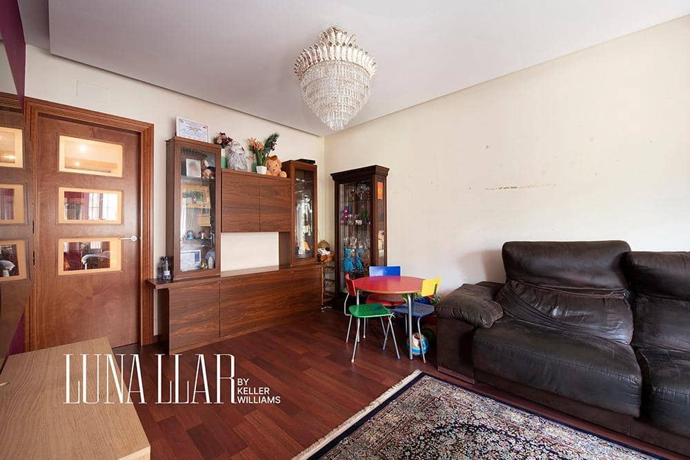 3 soveværelse Lejlighed til salg i Barcelona by - € 479.520 (Ref: 9188514)