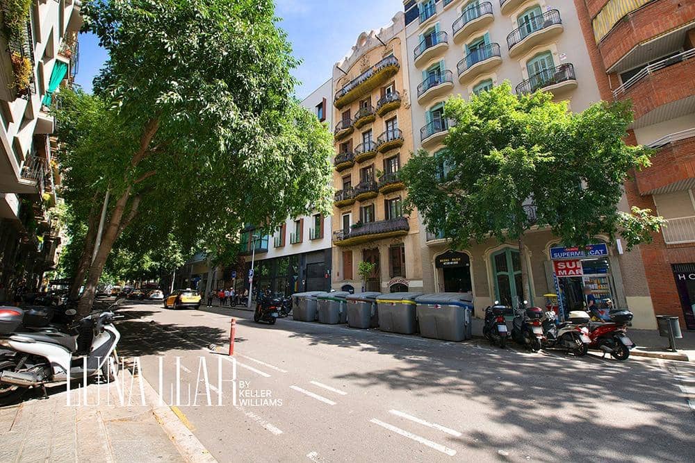 3 soveværelse Lejlighed til salg i Barcelona by - € 479.520 (Ref: 9188514)