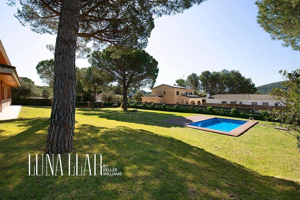 5 soveværelse Villa til salg i Begues med swimmingpool garage - € 950.000 (Ref: 9236508)