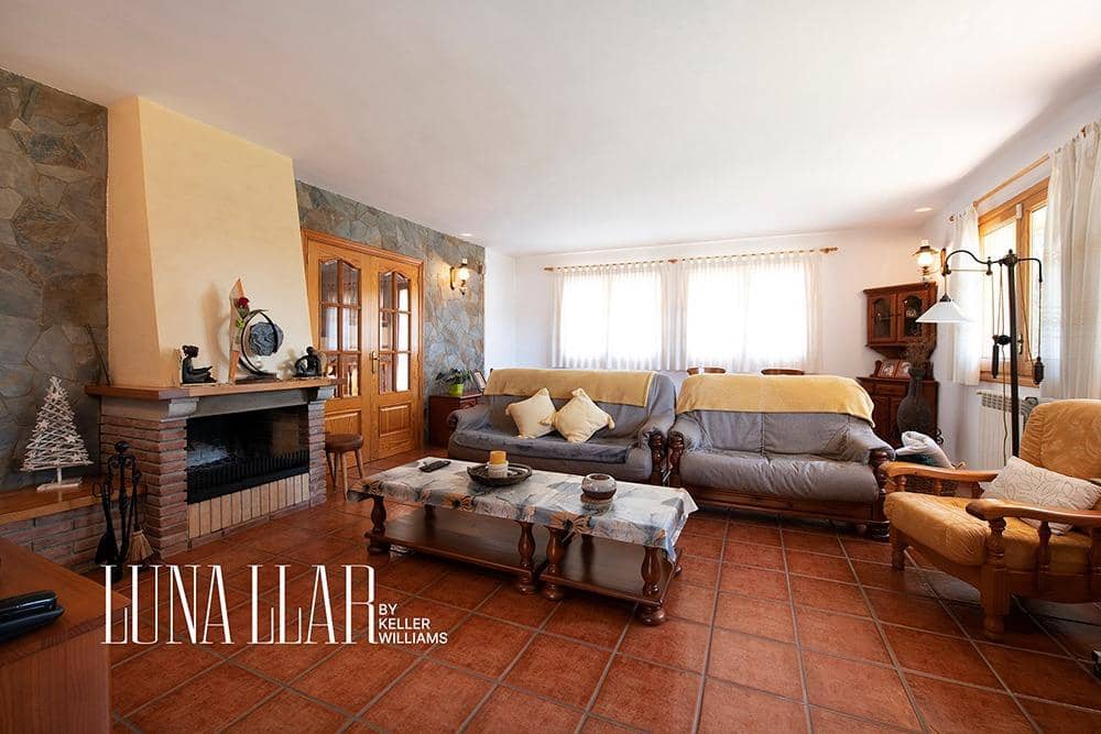 5 soveværelse Villa til salg i Begues med swimmingpool garage - € 950.000 (Ref: 9236508)