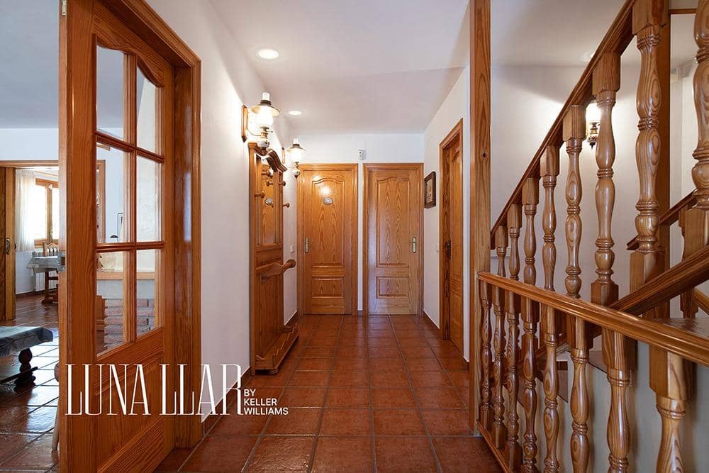 5 soveværelse Villa til salg i Begues med swimmingpool garage - € 950.000 (Ref: 9236508)