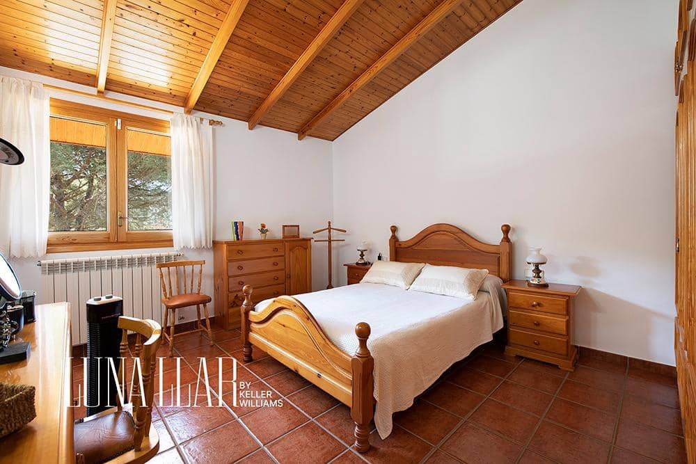 5 soveværelse Villa til salg i Begues med swimmingpool garage - € 950.000 (Ref: 9236508)