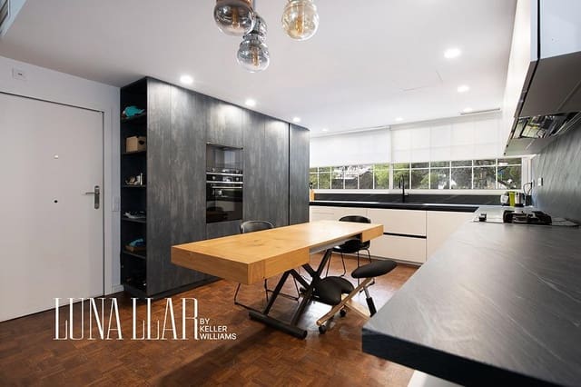 Piso de 3 habitaciones en Castelldefels en venta - 599.000 € (Ref: 9257362)