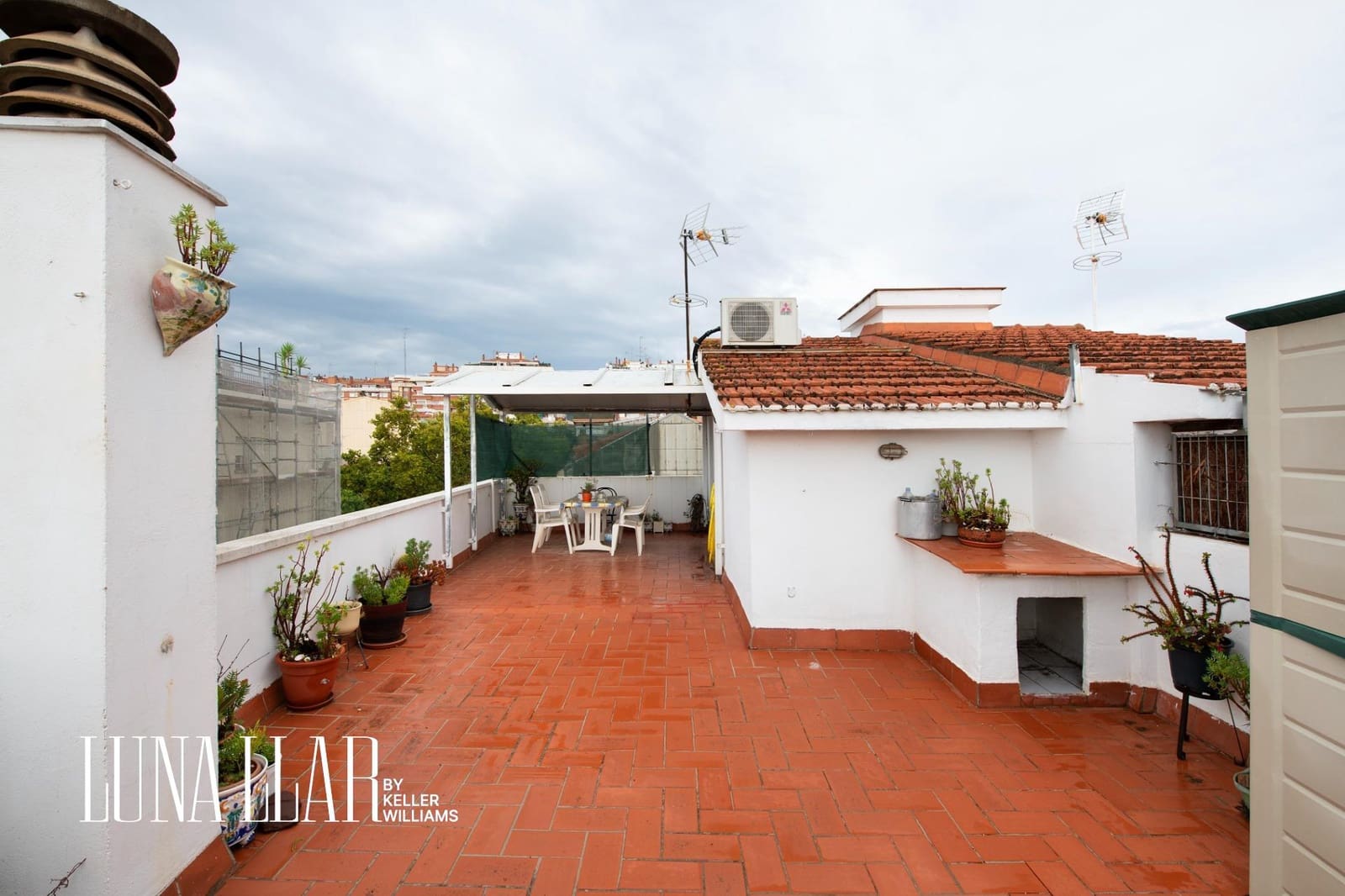 4 slaapkamer Rijtjeshuis te koop in Gava - € 579.000 (Ref: 9308586)