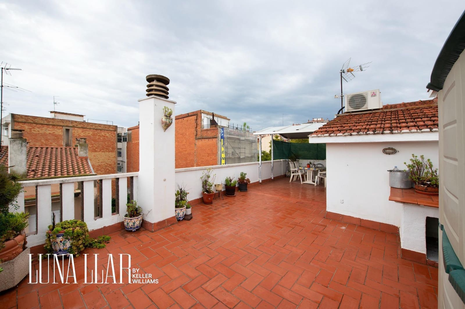 4 slaapkamer Rijtjeshuis te koop in Gava - € 579.000 (Ref: 9308586)