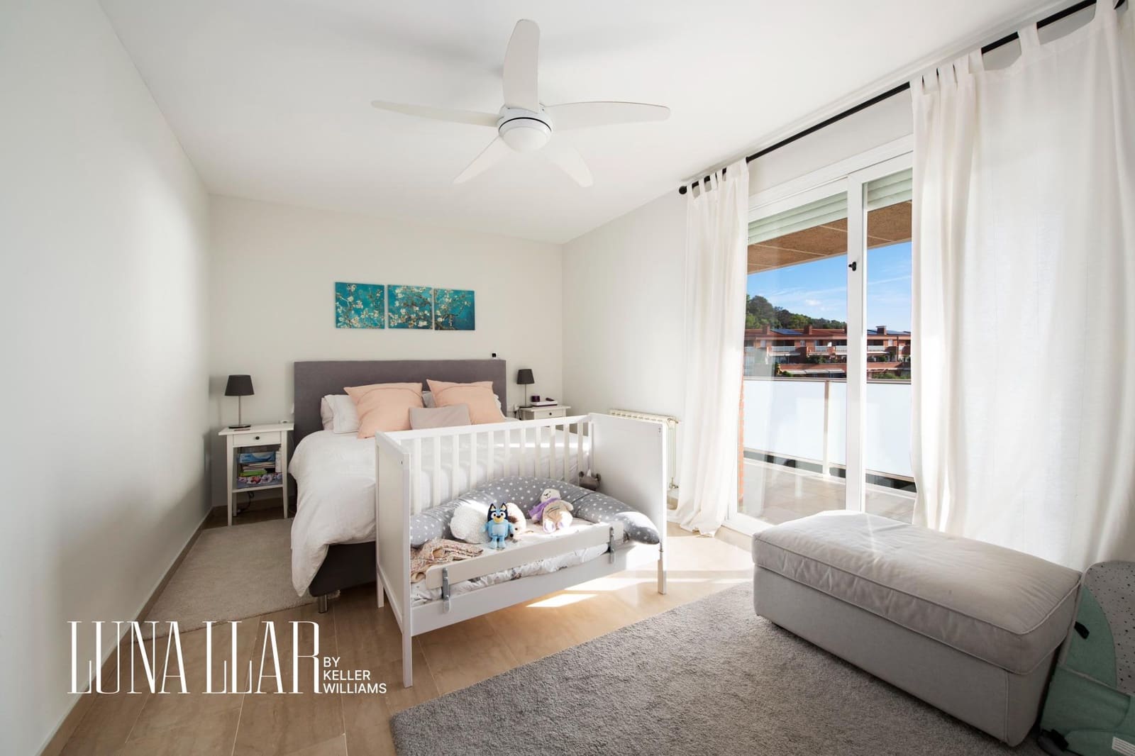 Ático de 4 habitaciones en Les Botigues de Sitges en venta - 799.000 € (Ref: 9344843)