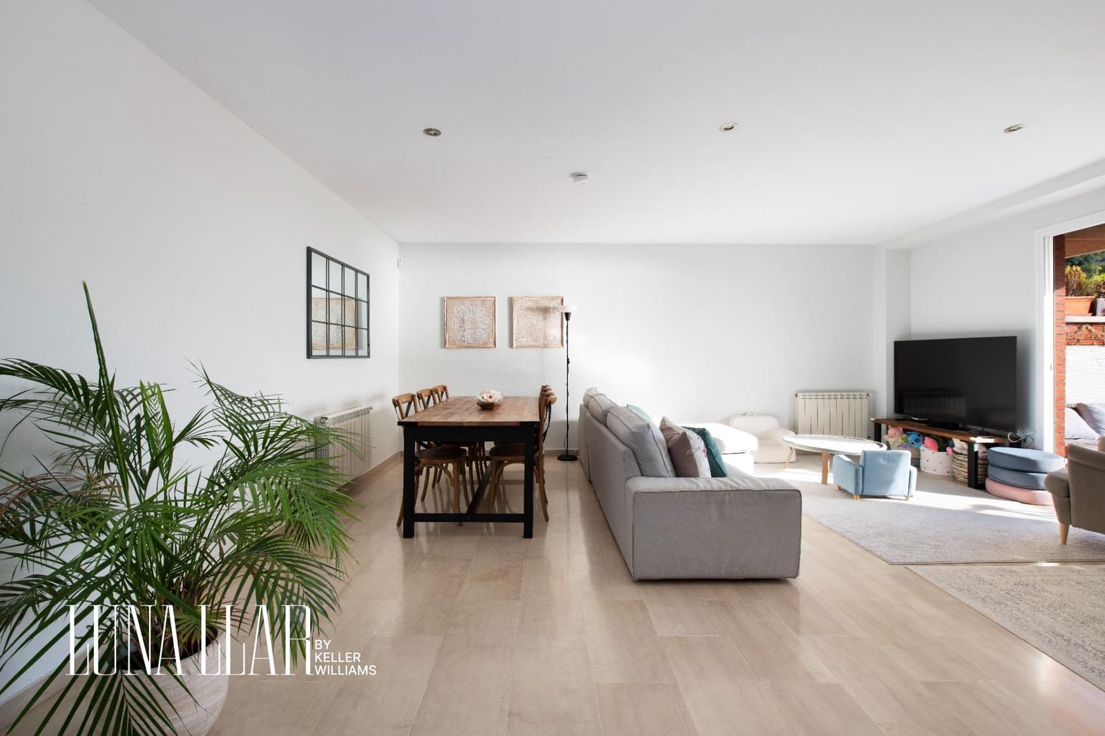 4 soveværelse Penthouse til salg i Castelldefels - € 799.000 (Ref: 9349636)