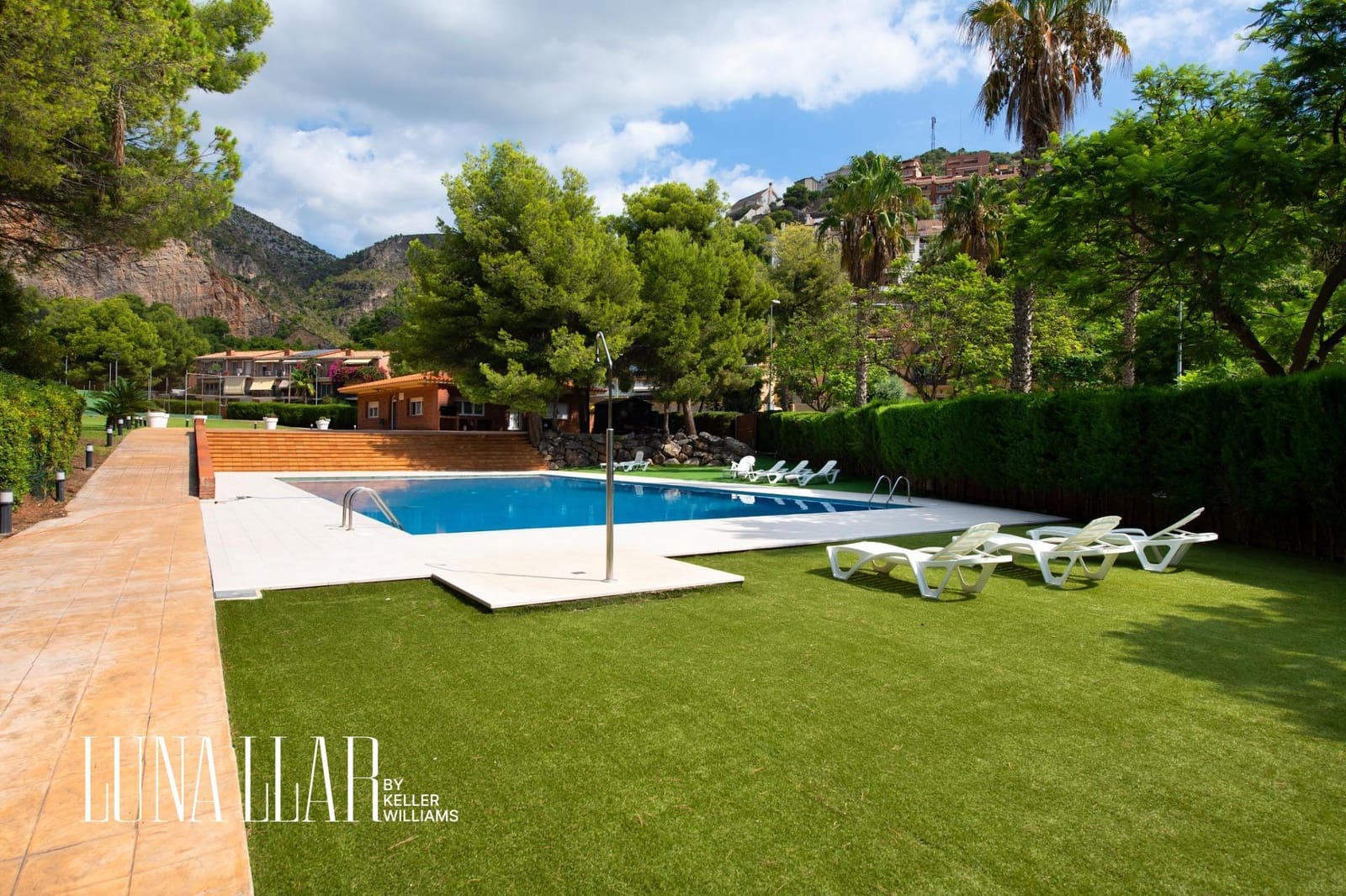 4 soveværelse Penthouse til salg i Castelldefels - € 799.000 (Ref: 9349636)