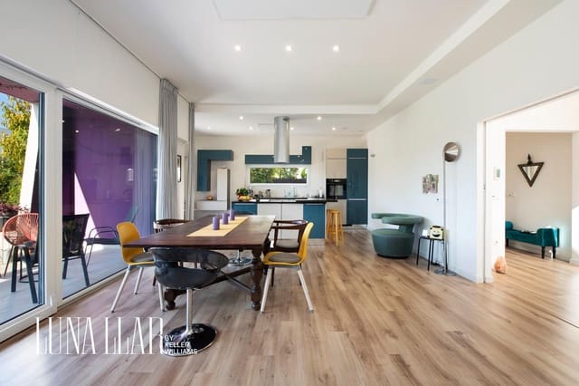 4 sypialnia Willa na sprzedaż w Sitges - 1 770 000 € (Ref: 9355911)