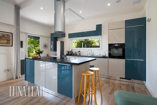 4 sypialnia Willa na sprzedaż w Sitges - 1 770 000 € (Ref: 9355911)