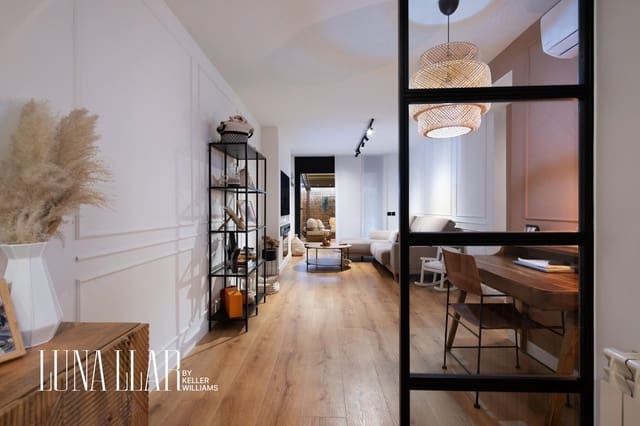 Piso de 3 habitaciones en Castelldefels en venta - 669.000 € (Ref: 9355912)