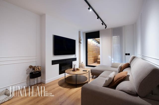 Piso de 3 habitaciones en Castelldefels en venta - 669.000 € (Ref: 9355912)