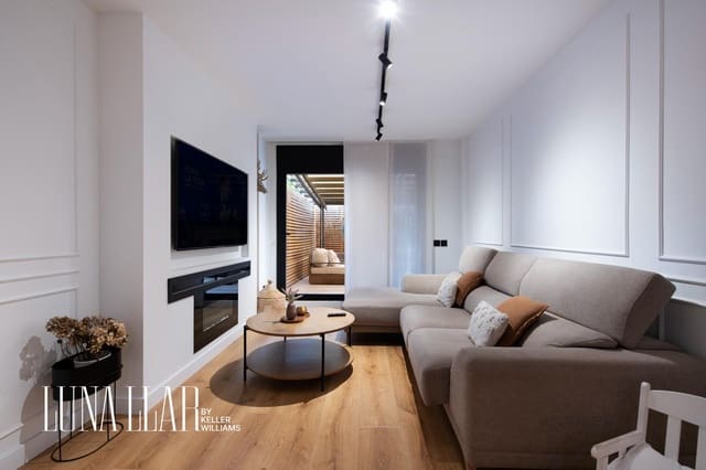 Piso de 3 habitaciones en Castelldefels en venta - 669.000 € (Ref: 9355912)