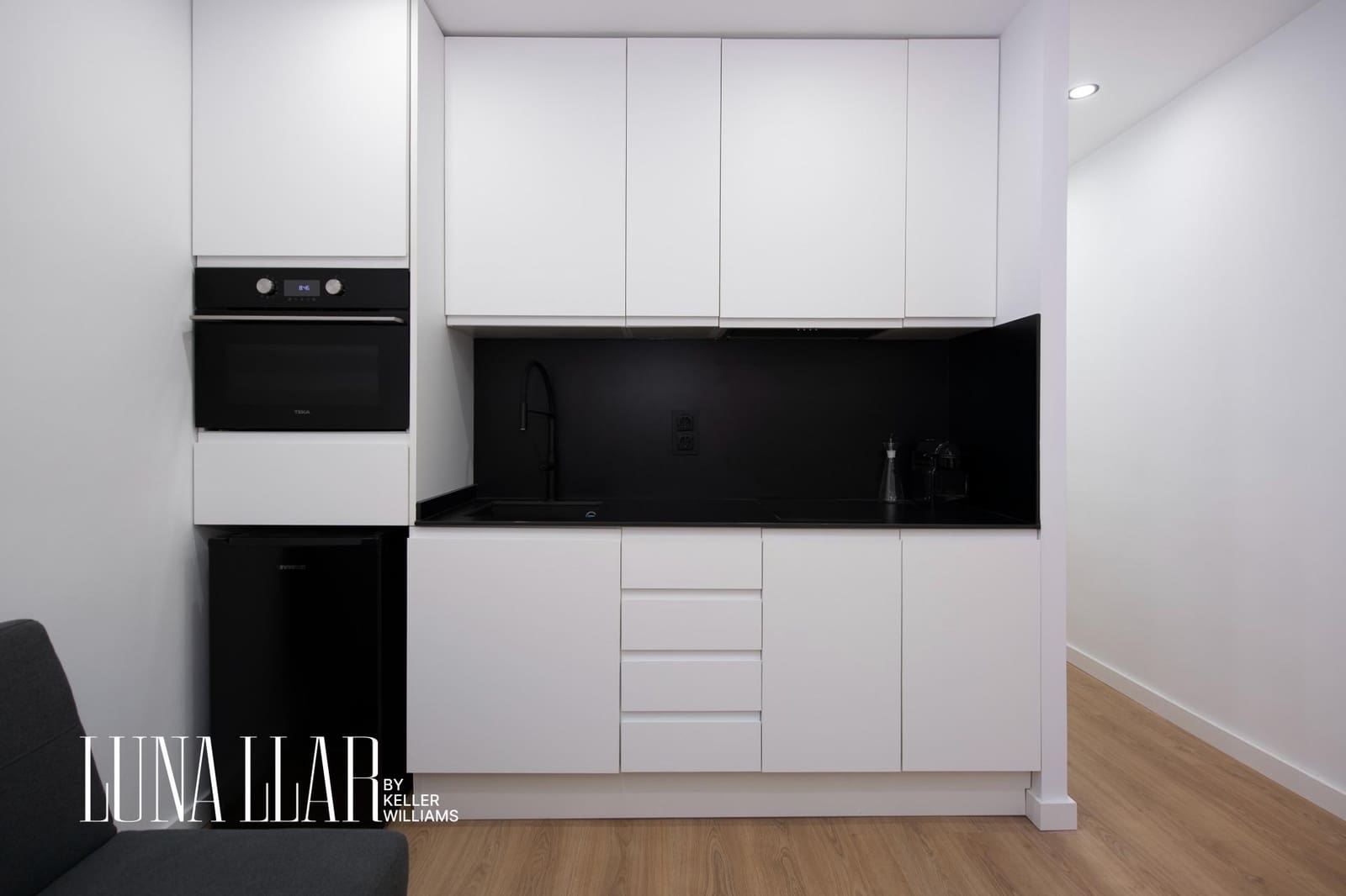 1 bedroom Flat for sale in Castelldefels - € 240,890 (Ref: 9362677)