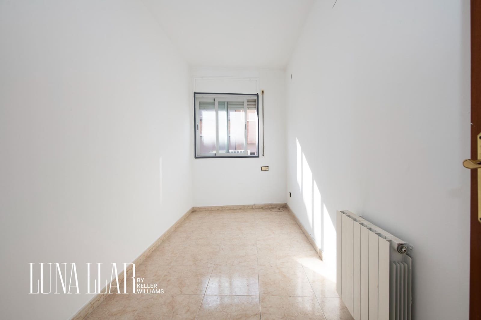 3 makuuhuone Asunto myytävänä paikassa Castelldefels - 350 000 € (Ref: 9406924)