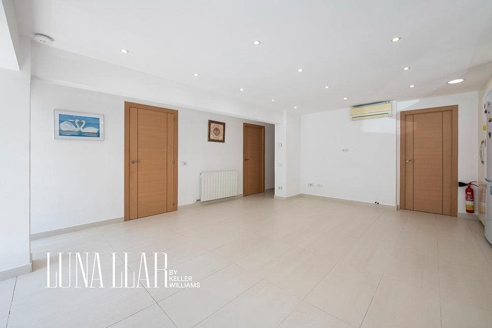 6 soverom Villa til salgs i Castelldefels med svømmebasseng garasje - € 1 060 000 (Ref: 9419971)