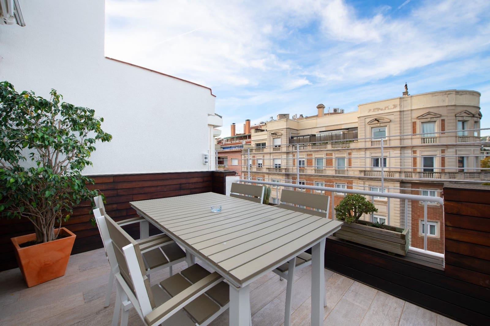 5 slaapkamer Penthouse te koop in Barcelona stad met garage - € 1.950.000 (Ref: 9423888)