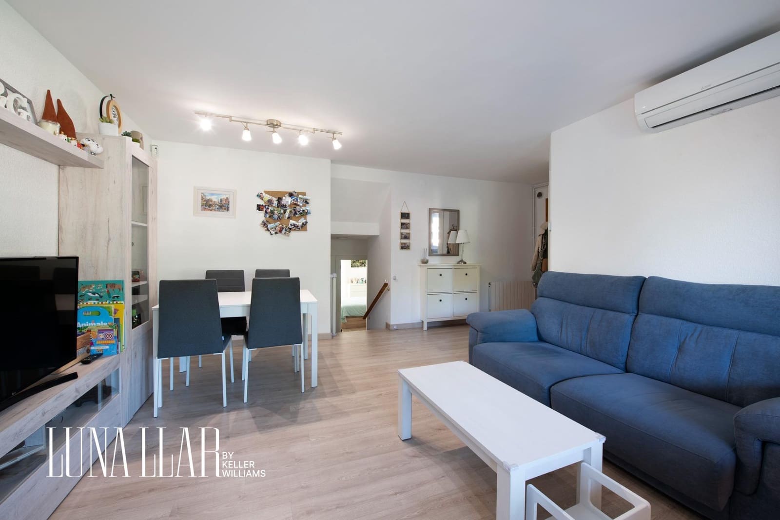 3 bedroom Flat for sale in Castelldefels - € 429,000 (Ref: 9423889)