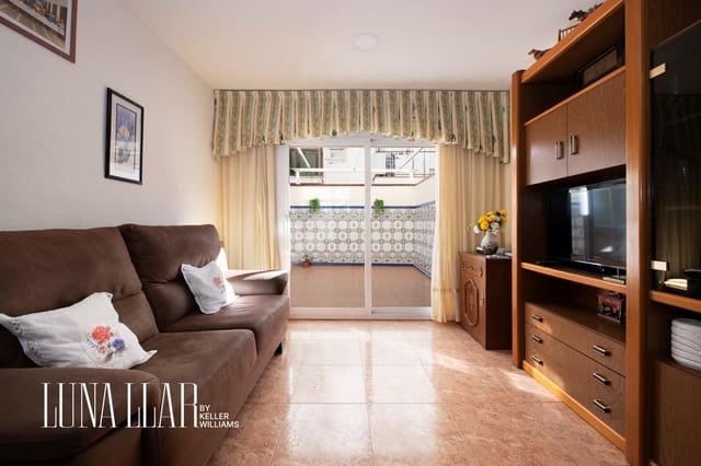 3 makuuhuone Asunto myytävänä paikassa Cornellà de Llobregat - 241 000 € (Ref: 9437195)