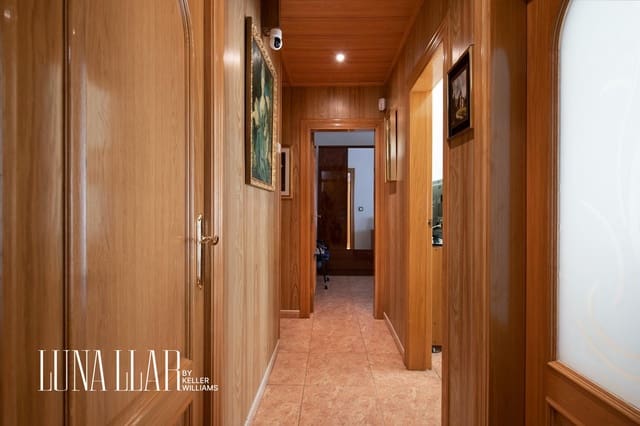 3 makuuhuone Asunto myytävänä paikassa Cornellà de Llobregat - 241 000 € (Ref: 9437195)