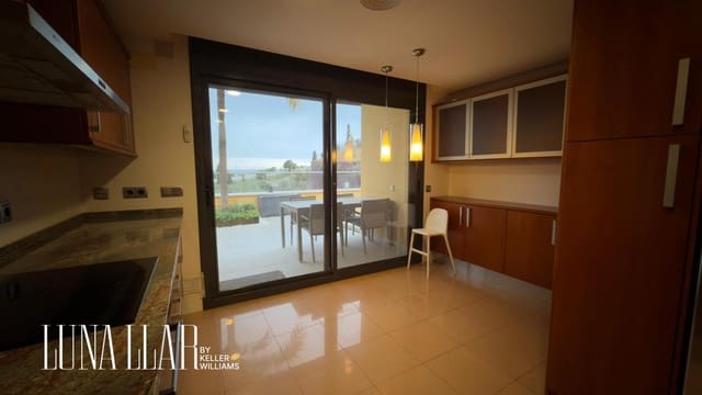 Pareado de 4 habitaciones en Les Botigues de Sitges, Sitges en alquiler con garaje - 3.750 € (Ref: 9474254)