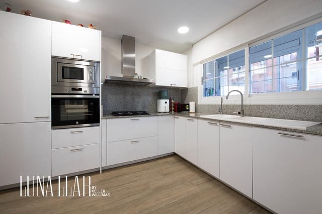 Piso de 3 habitaciones en Gavà en venta - 347.500 € (Ref: 9497296)