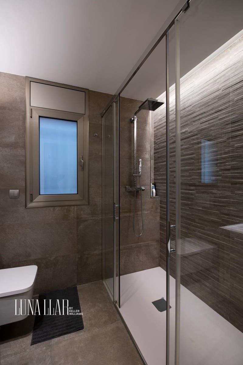 5 soverom Villa til salgs i Castelldefels med svømmebasseng - € 1 125 000 (Ref: 9516230)