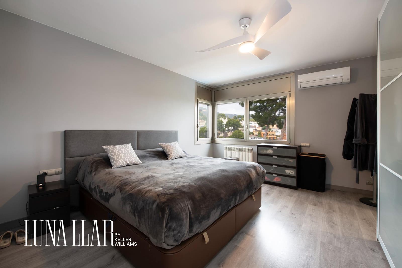 5 soverom Villa til salgs i Castelldefels med svømmebasseng - € 1 125 000 (Ref: 9516230)