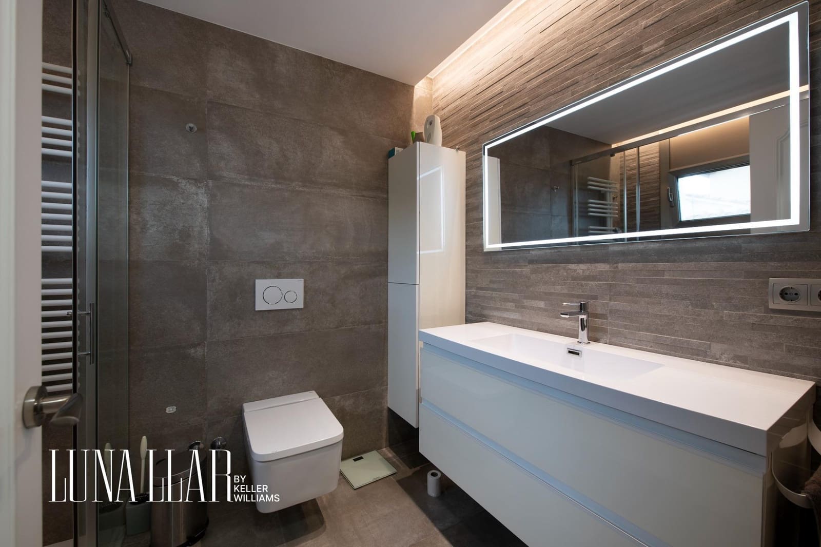 5 soverom Villa til salgs i Castelldefels med svømmebasseng - € 1 125 000 (Ref: 9516230)