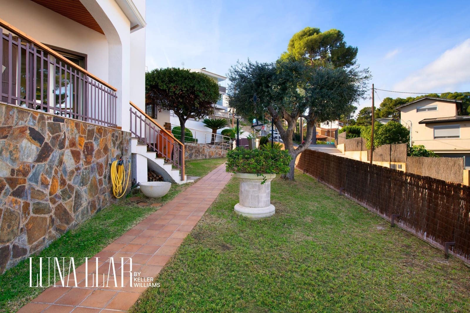 5 soverom Villa til salgs i Castelldefels med svømmebasseng - € 1 125 000 (Ref: 9516230)