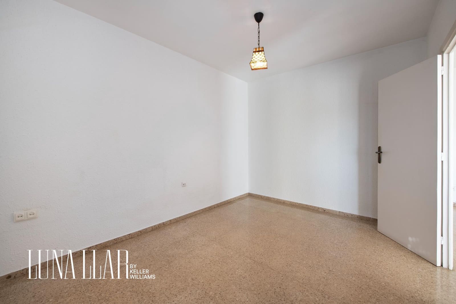 3 makuuhuone Kattohuoneisto myytävänä paikassa Viladecans - 220 000 € (Ref: 9524386)