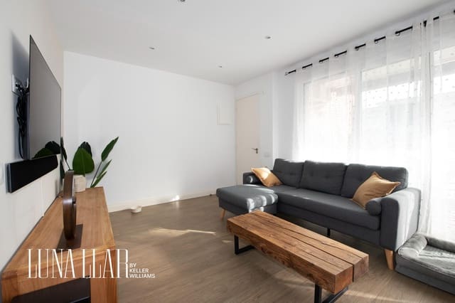 2 quarto Apartamento para venda em Castelldefels com piscina - 355 000 € (Ref: 9527773)