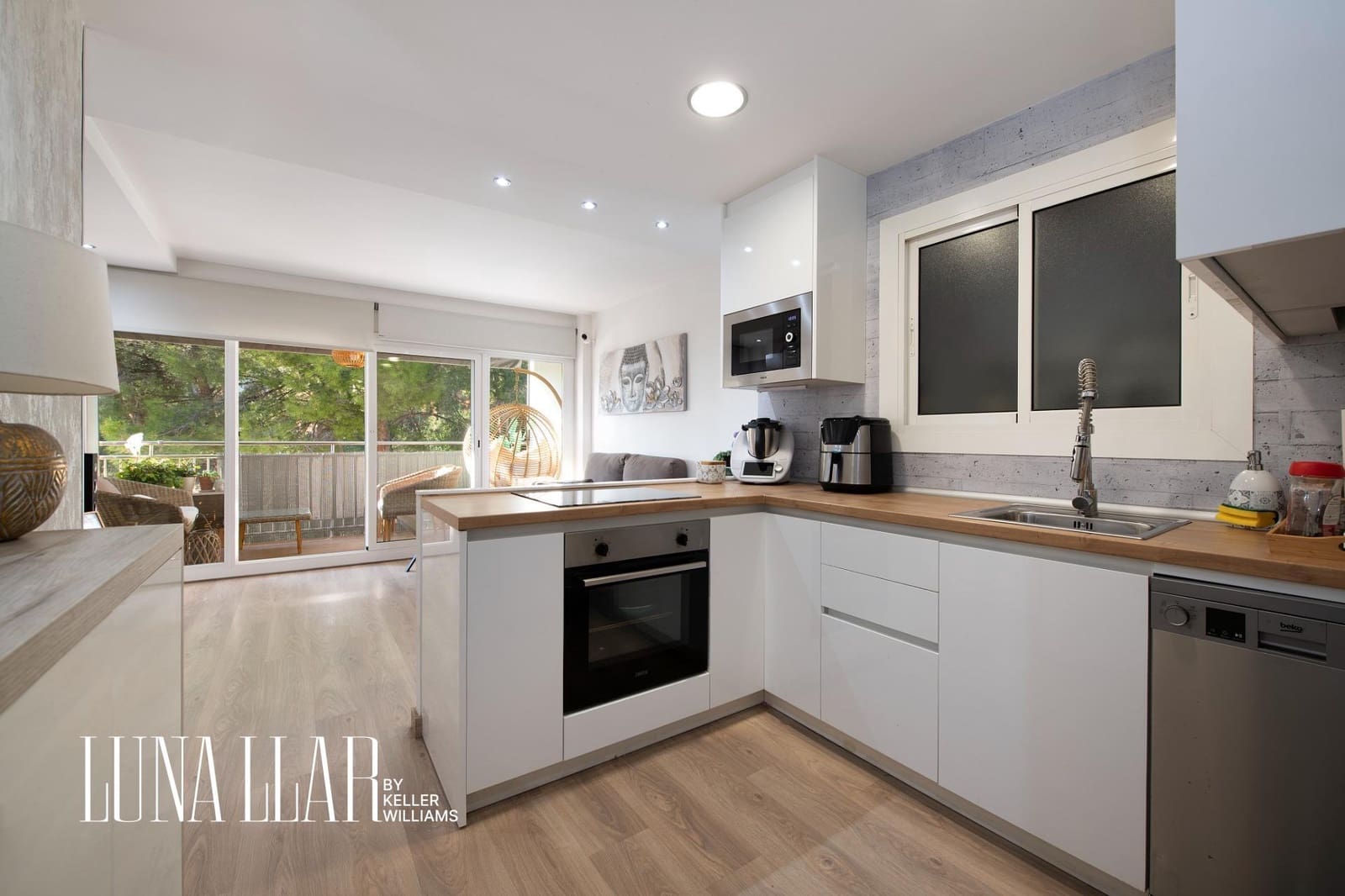 2 bedroom Flat for sale in Castelldefels - € 359,000 (Ref: 9527774)