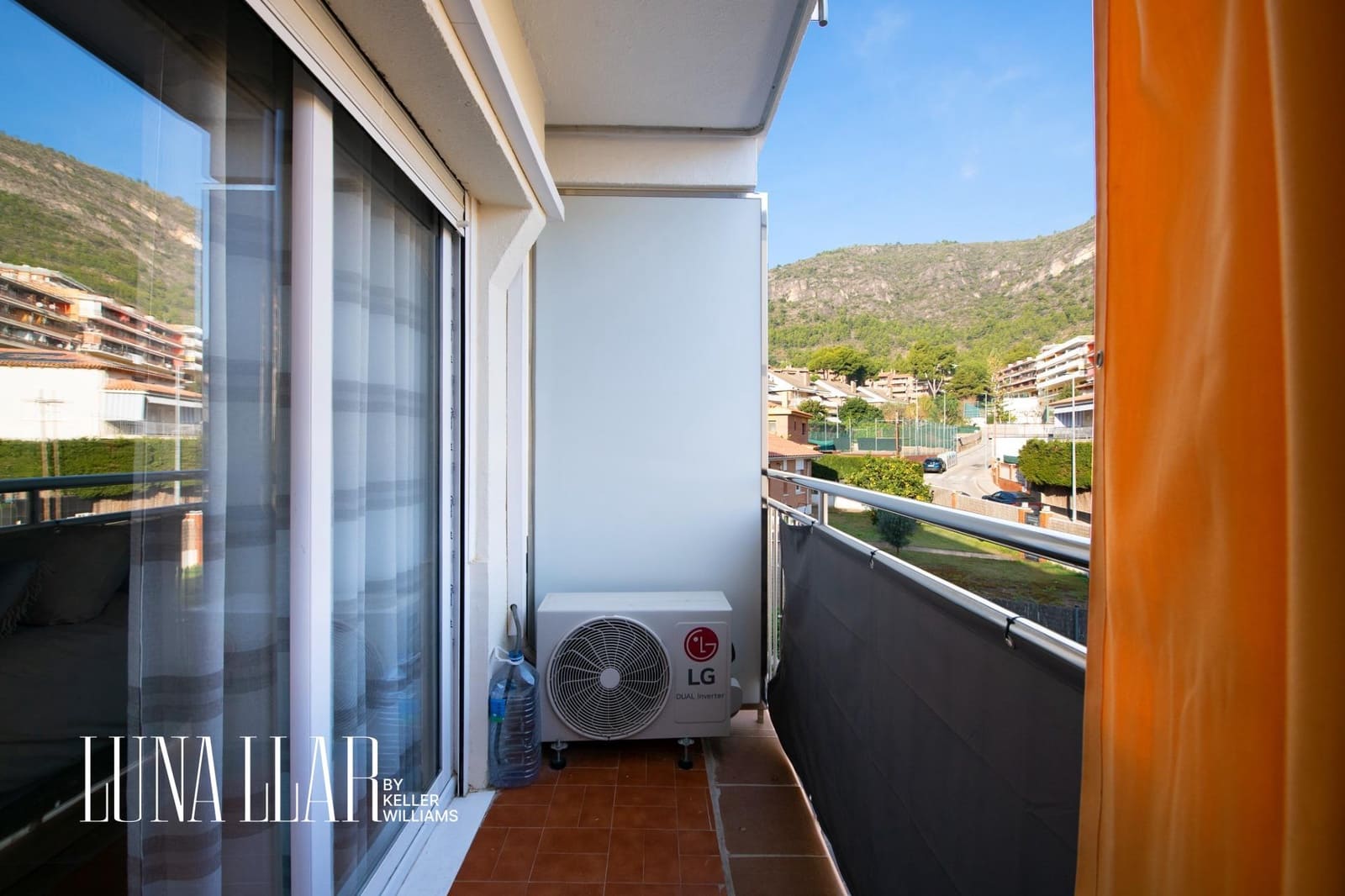 2 bedroom Flat for sale in Castelldefels - € 359,000 (Ref: 9527774)