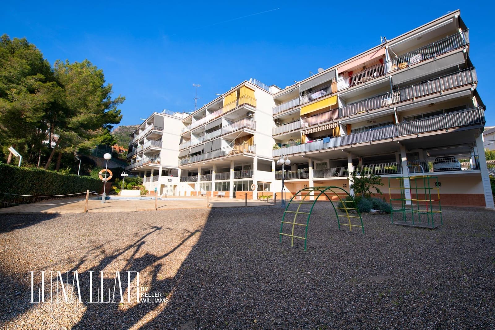 2 bedroom Flat for sale in Castelldefels - € 359,000 (Ref: 9527774)