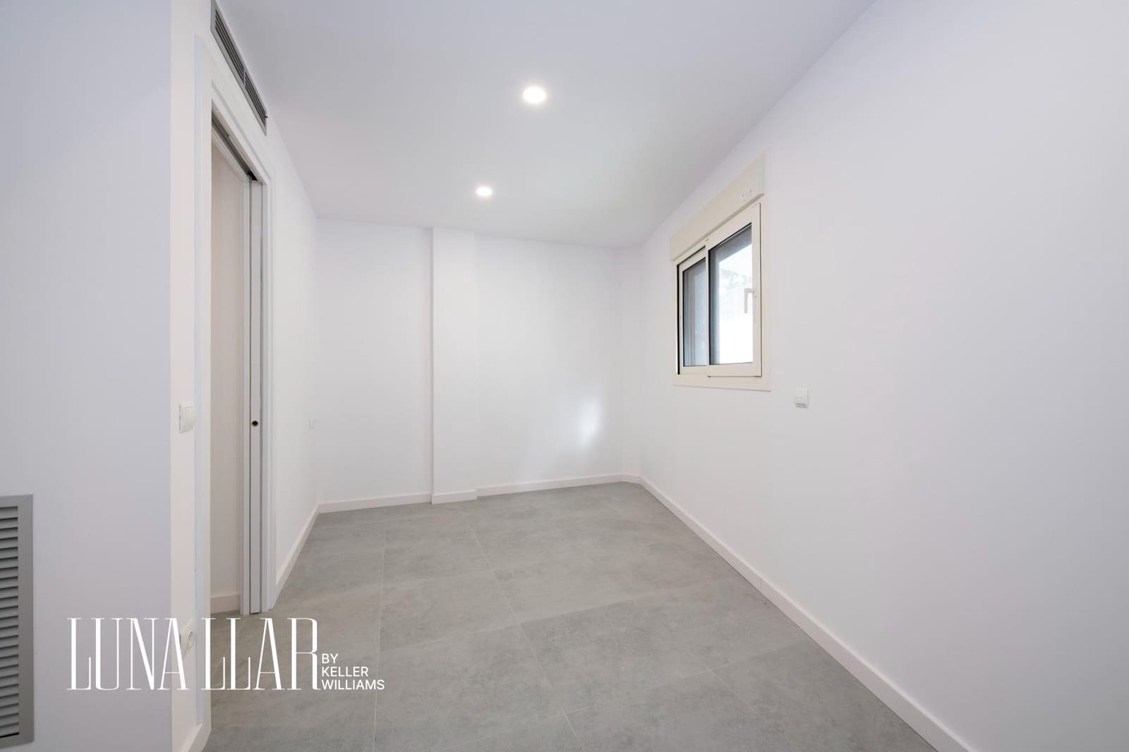 5 bedroom Villa for sale in Castelldefels - € 1,475,000 (Ref: 9533822)