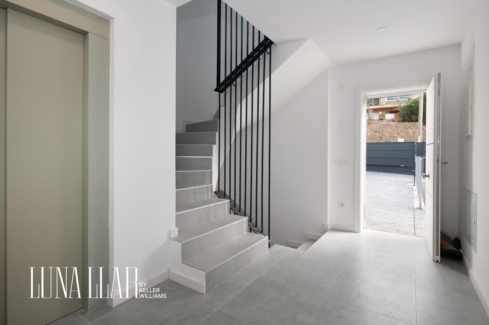 5 makuuhuone Huvila myytävänä paikassa Castelldefels - 1 350 000 € (Ref: 9533823)