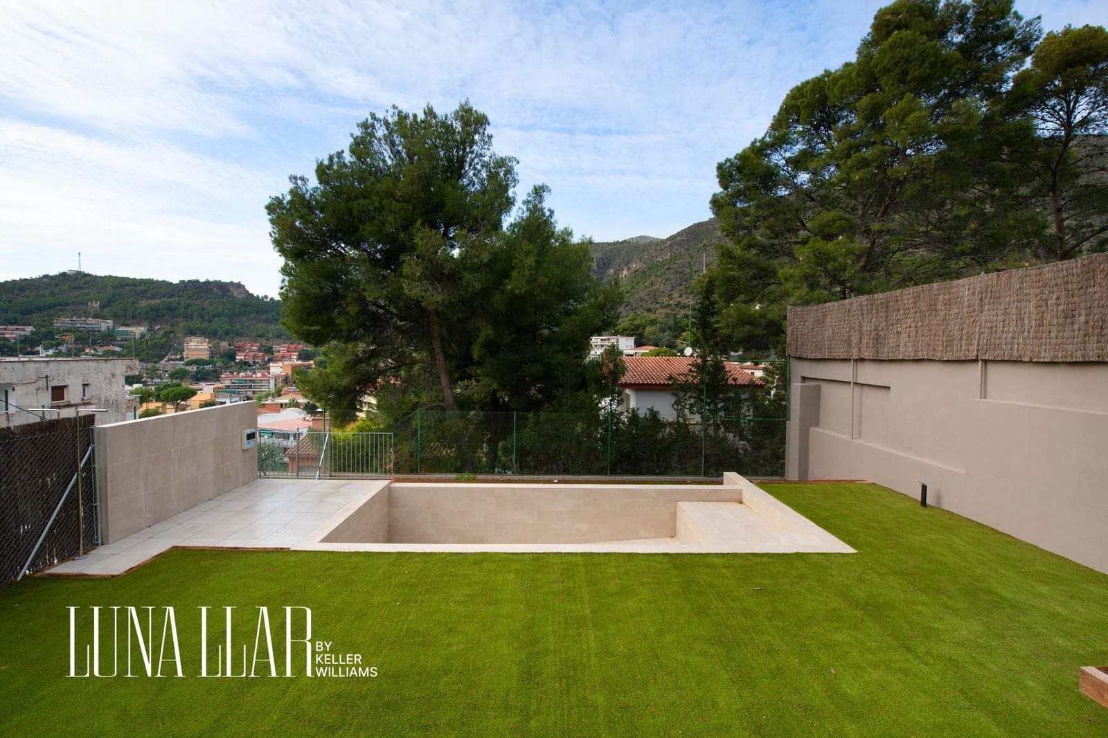 5 makuuhuone Huvila myytävänä paikassa Castelldefels - 1 350 000 € (Ref: 9533823)